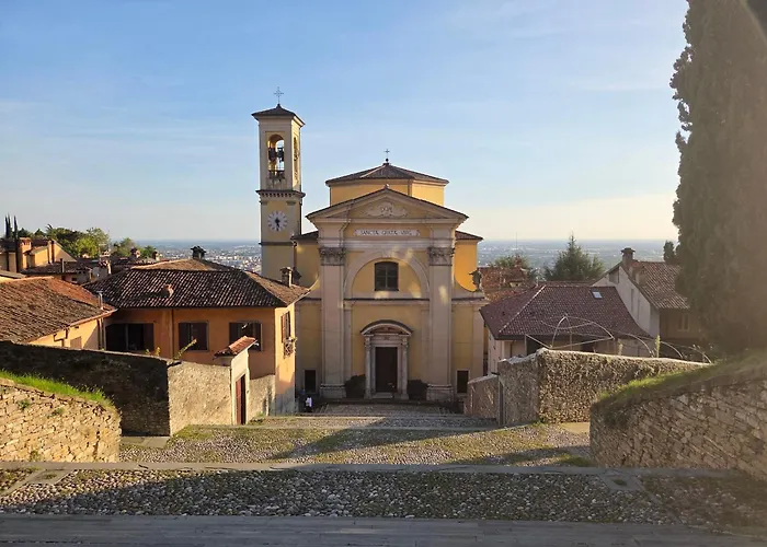 Corte Di Borgo Canale - Patio *
